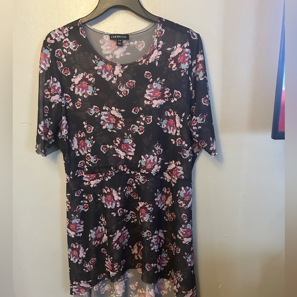 Lane Bryant shirt - black/pink floral short sleeve sheer mesh high/low tunic - Picture 2 of 8